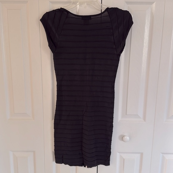 Wet Seal Rich Black Bandage Dress - Zipper Front- V Neck- Gently Worn - Size S - Picture 5 of 6